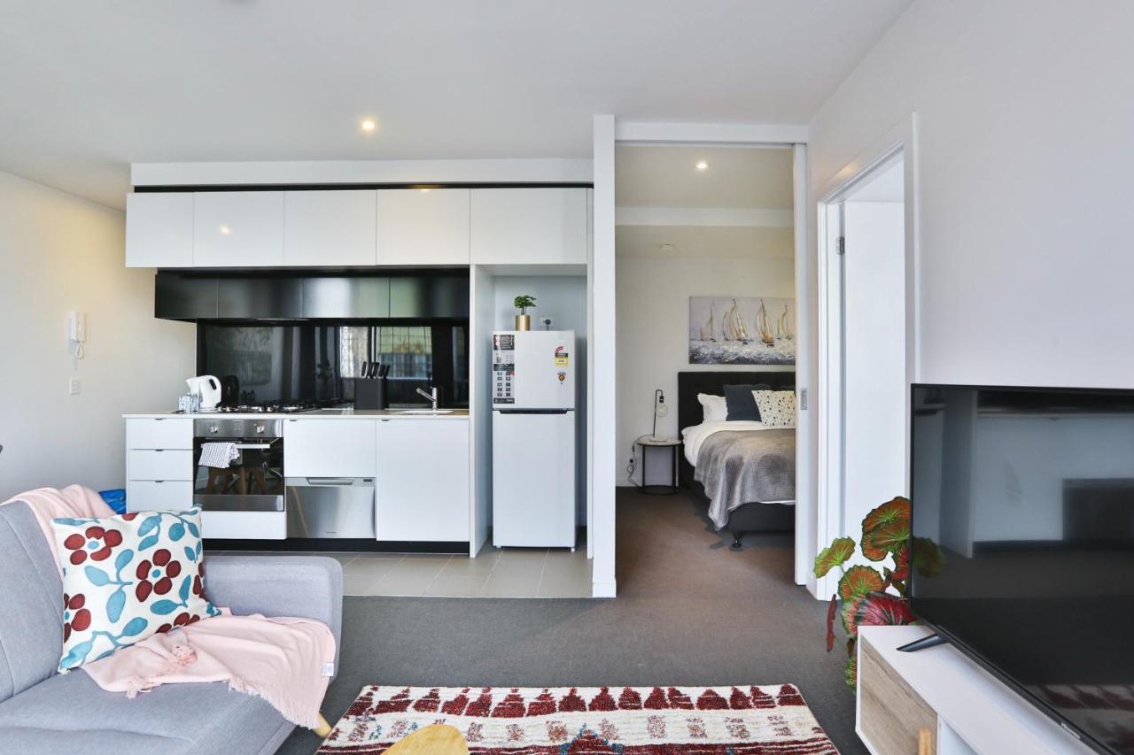 My80 Apartment Located In The Inner Of Melbourne Cbd Dış mekan fotoğraf