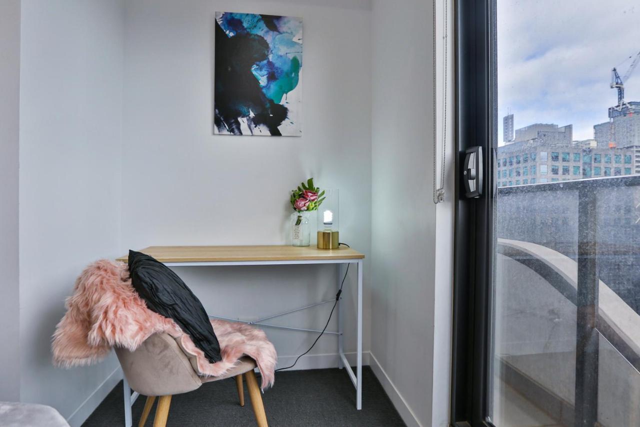 My80 Apartment Located In The Inner Of Melbourne Cbd Dış mekan fotoğraf