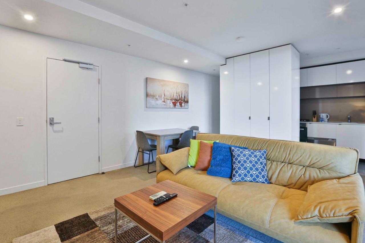 My80 Apartment Located In The Inner Of Melbourne Cbd Dış mekan fotoğraf