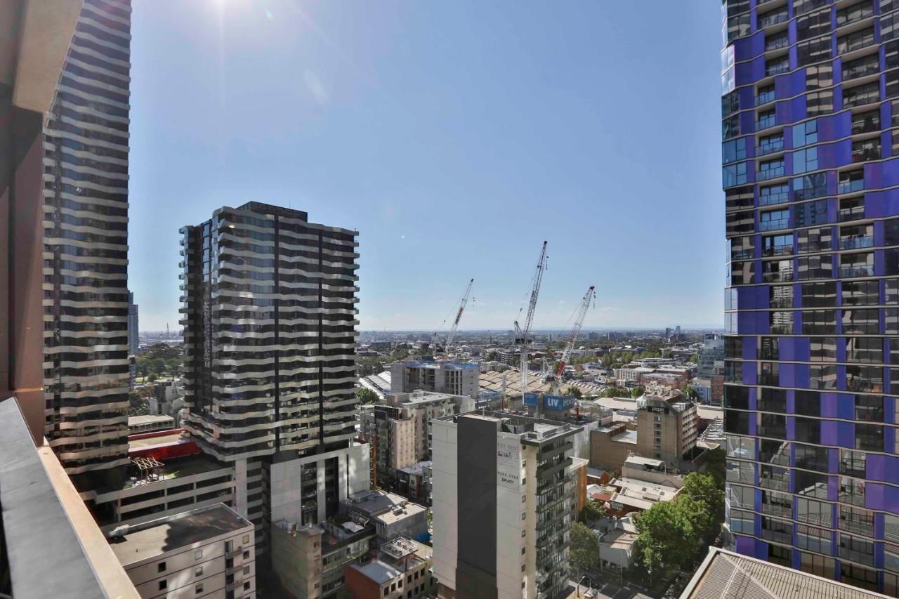 My80 Apartment Located In The Inner Of Melbourne Cbd Dış mekan fotoğraf